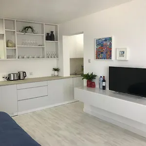 Apartment Sea View